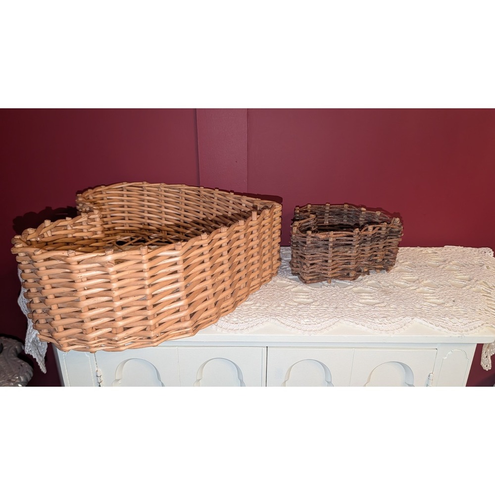 Vintage Lot 14" 7" Wooden Twig Vine Rustic Heart Shaped Basket Cottagecore Decor - Picture 3 of 10